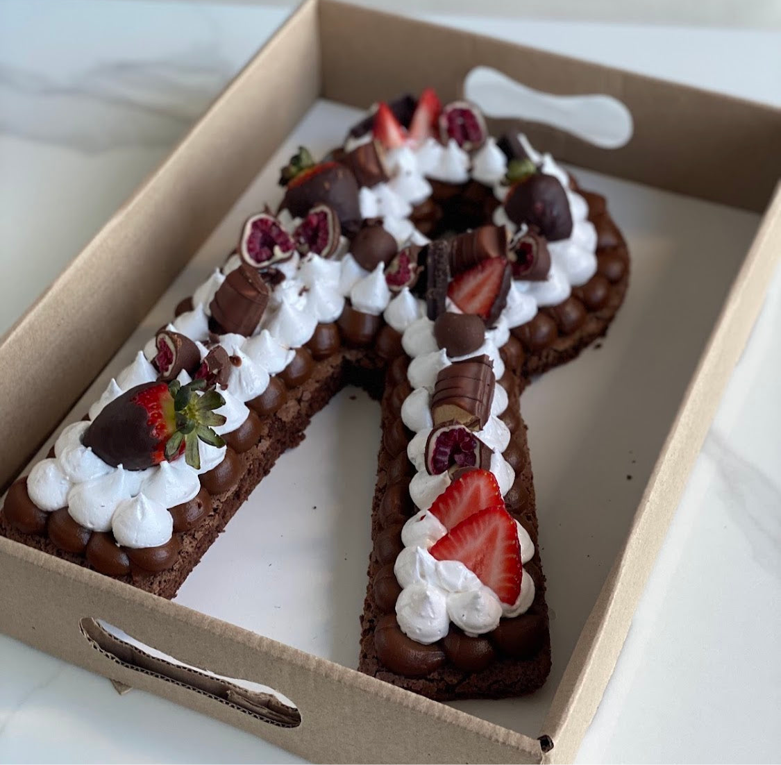 Letter/number cake